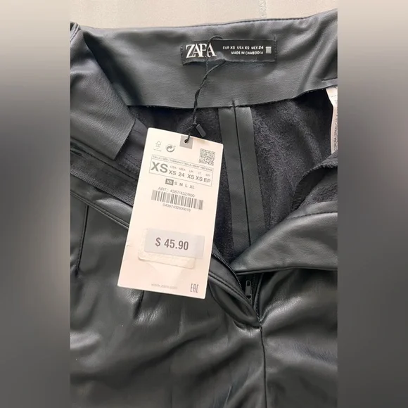 NWT Zara faux leather straight leg pants XS - Picture 9 of 10